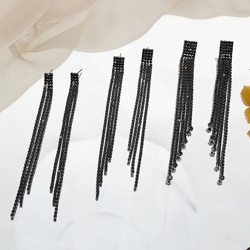 Black rhinestone dangle earrings: WomenTassel earring Wholesale Accessory
